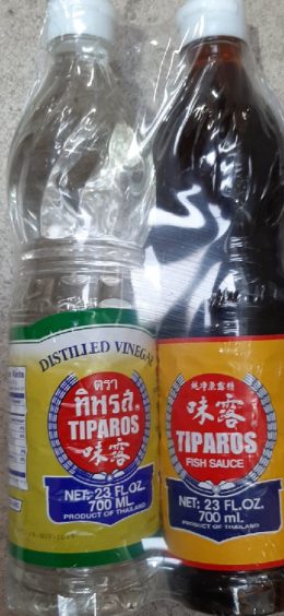 Tiparos Value Pack 2x 700g Tiparos Value Pack Fish Sauce w Vinegar 2x700ml