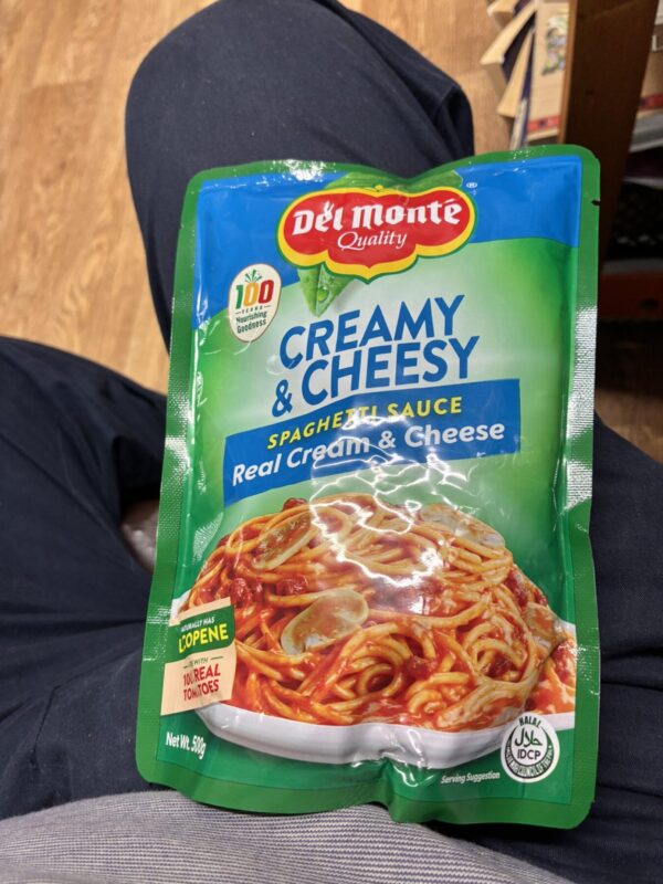 Del Monte Creamy and Cheesy Spaghetti Sauce 500g